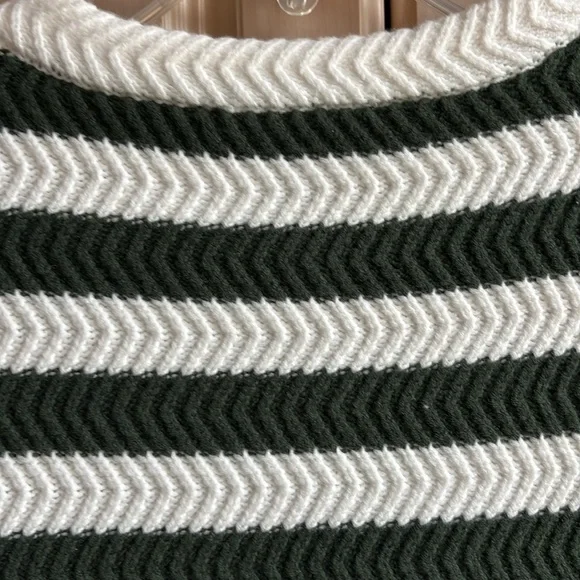 Striped Green and White Cardigan Petite XS NWOT - Picture 6 of 7